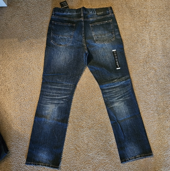 Mens NWT Retrofit Brand Mfg. Blue Jeans Size 34 x 32 Straight - Picture 6 of 6